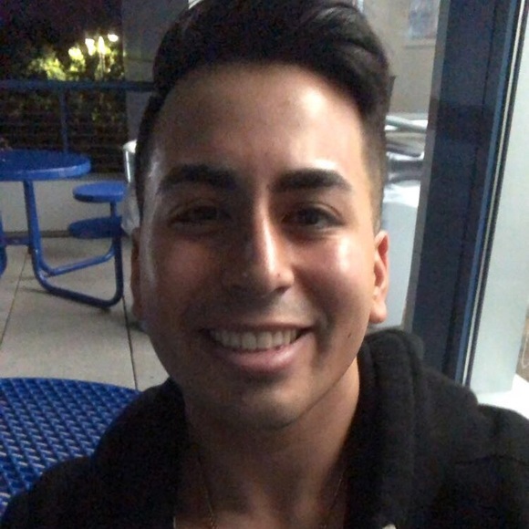 Meet your Posher, Edwin - Picture 6 of 7